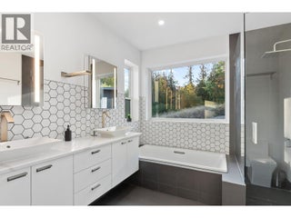 8195 Jackpine Road. Vernon, British Columbia