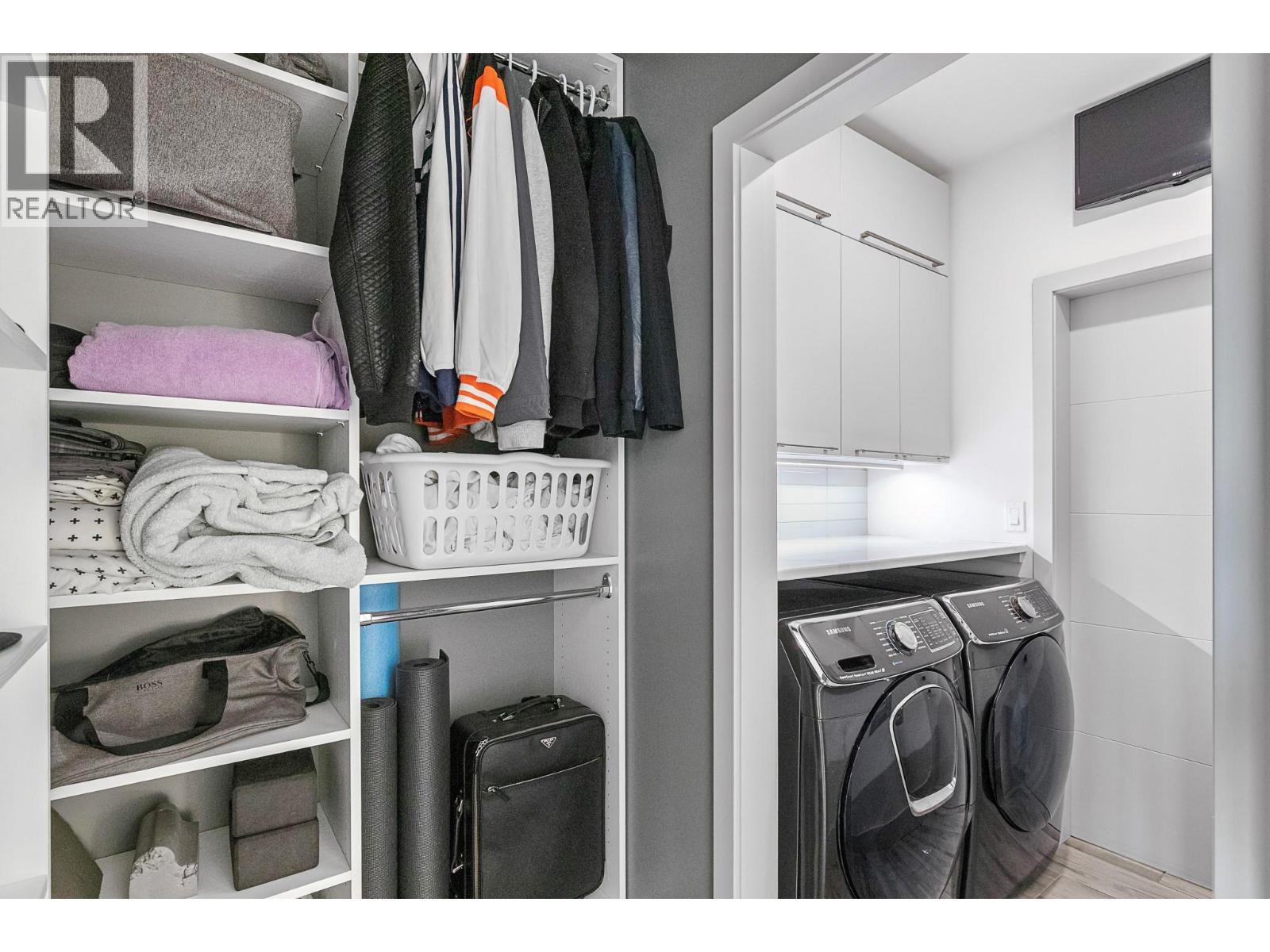 8195 Jackpine Road. Vernon, British Columbia