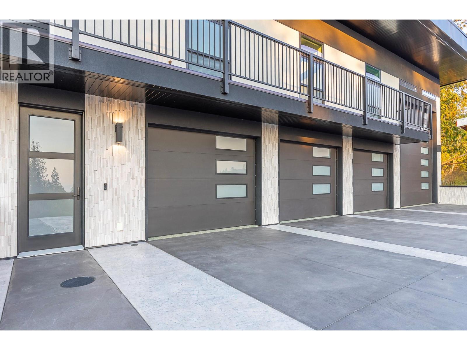 8195 Jackpine Road. Vernon, British Columbia