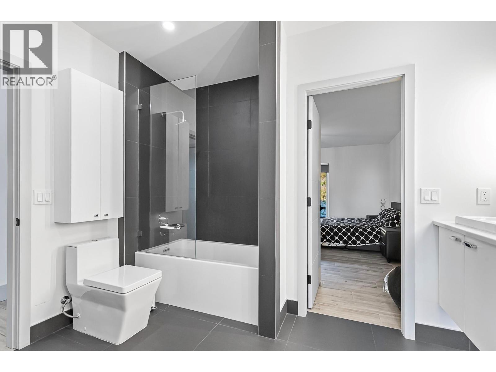 8195 Jackpine Road. Vernon, British Columbia