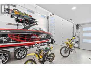 8195 Jackpine Road. Vernon, British Columbia