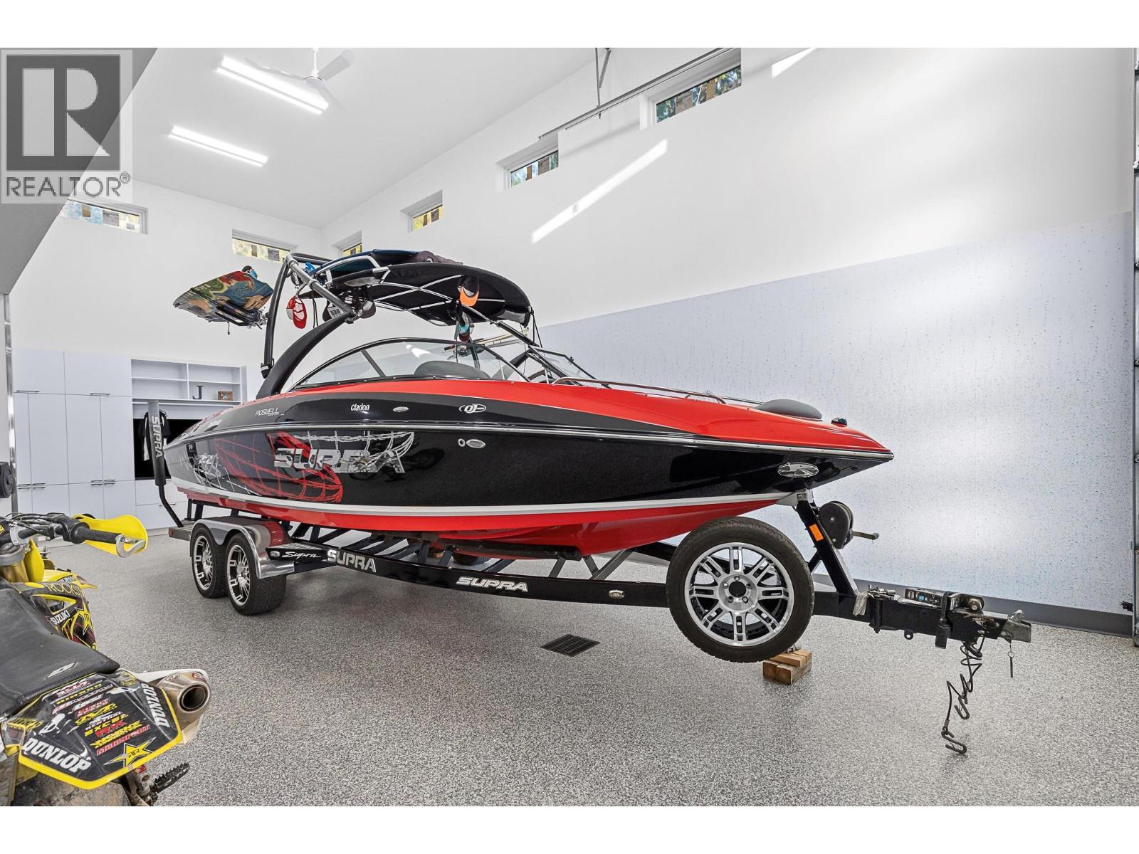 8195 Jackpine Road. Vernon, British Columbia