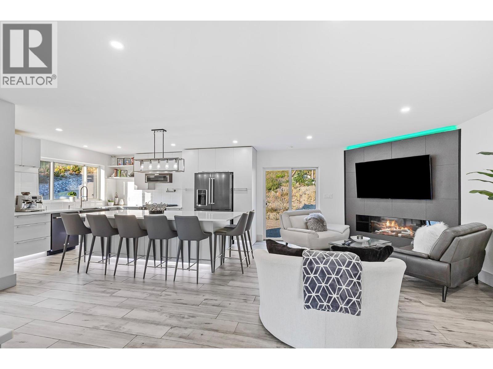 8195 Jackpine Road. Vernon, British Columbia