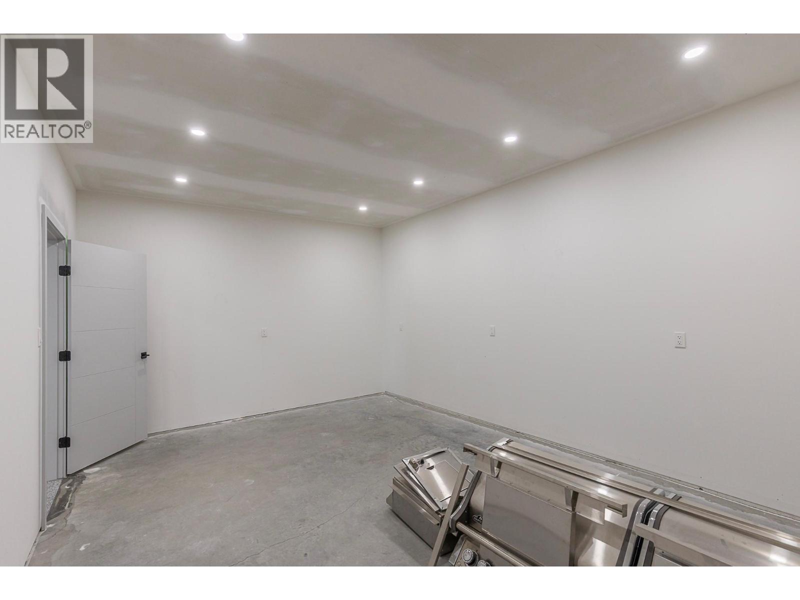 8195 Jackpine Road. Vernon, British Columbia