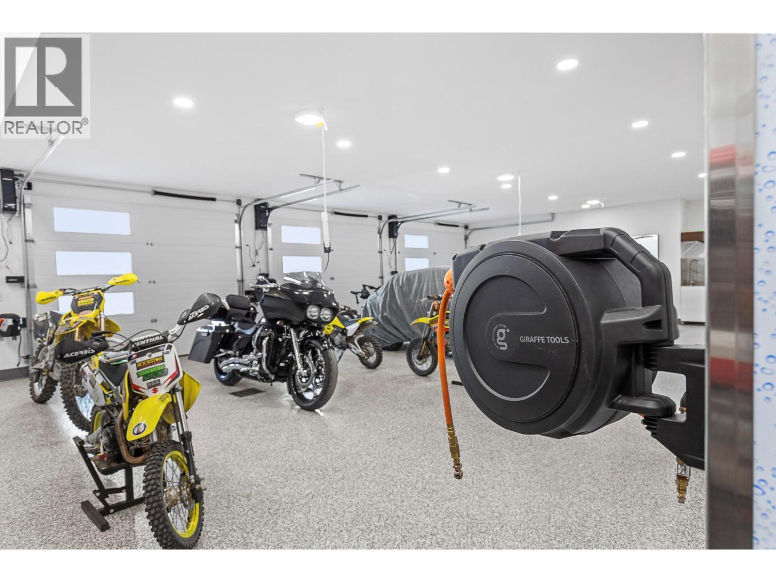 8195 Jackpine Road. Vernon, British Columbia