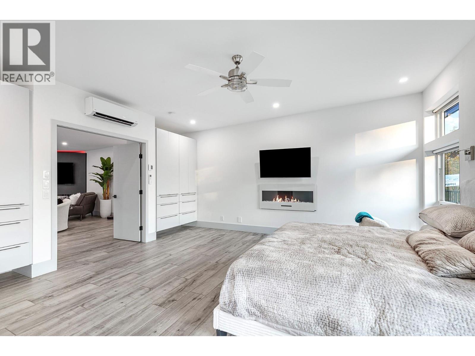 8195 Jackpine Road. Vernon, British Columbia