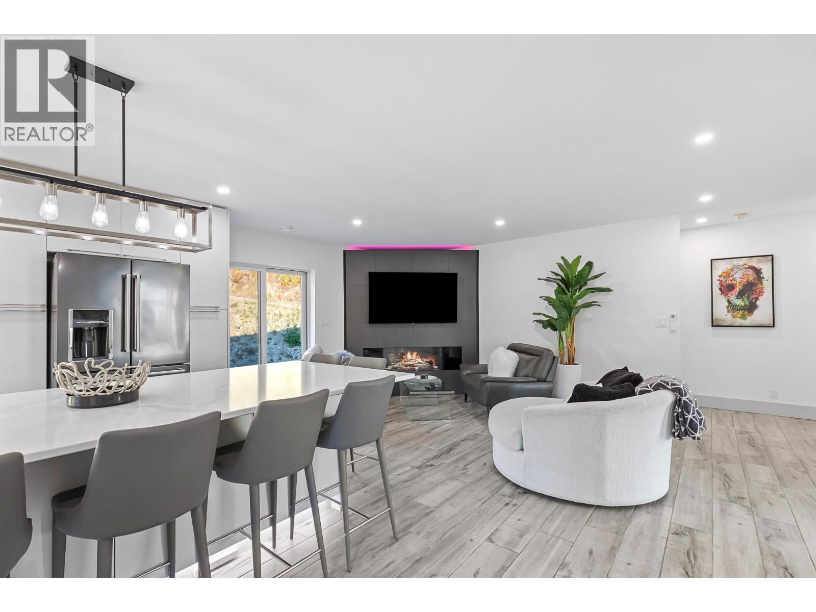 8195 Jackpine Road. Vernon, British Columbia