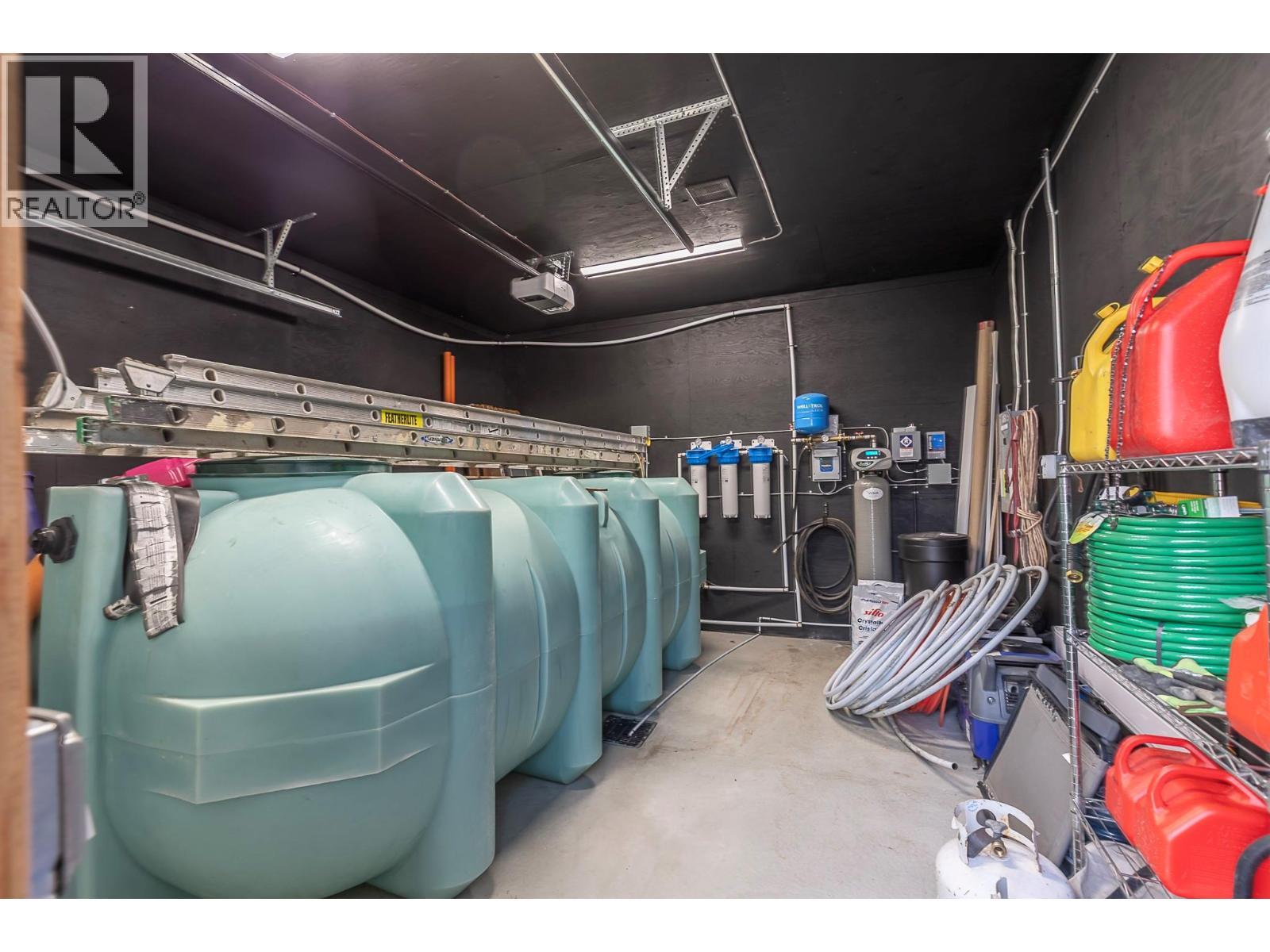 8195 Jackpine Road. Vernon, British Columbia