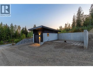 8195 Jackpine Road. Vernon, British Columbia