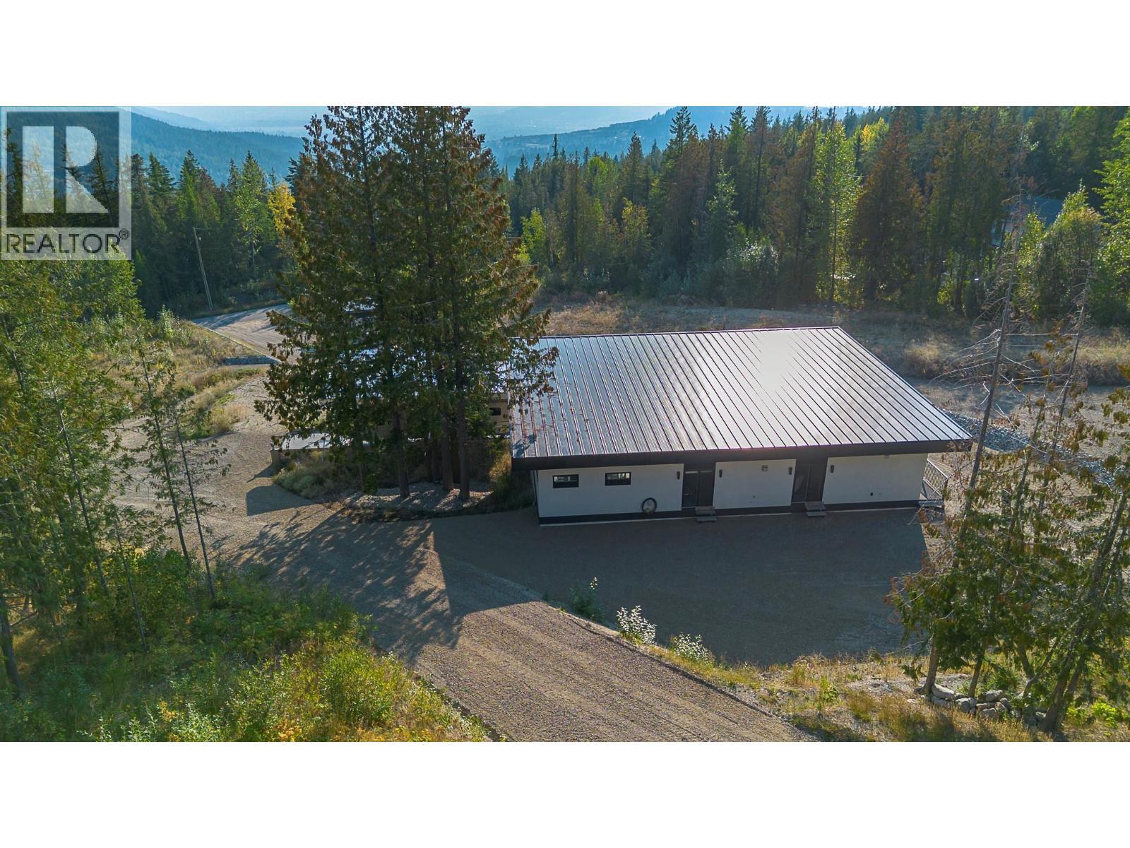 8195 Jackpine Road. Vernon, British Columbia