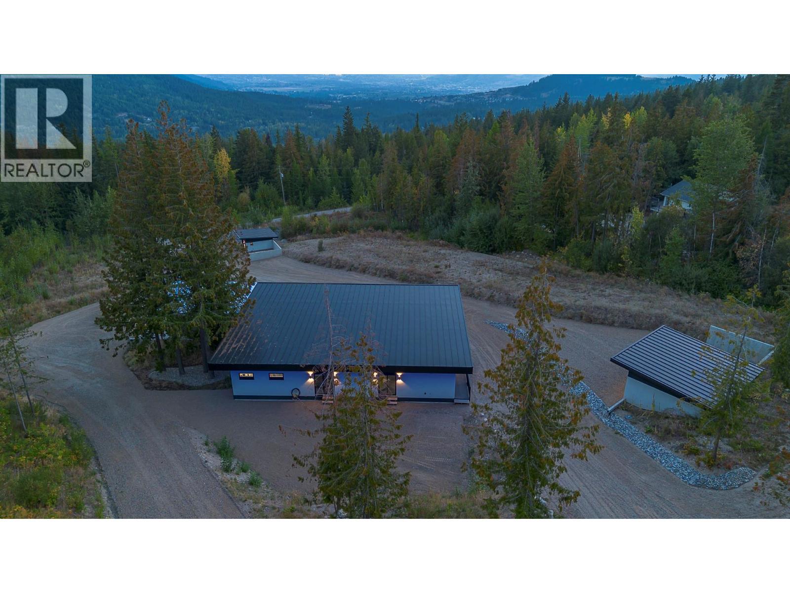 8195 Jackpine Road. Vernon, British Columbia