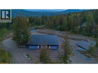 8195 Jackpine Road. Vernon, British Columbia