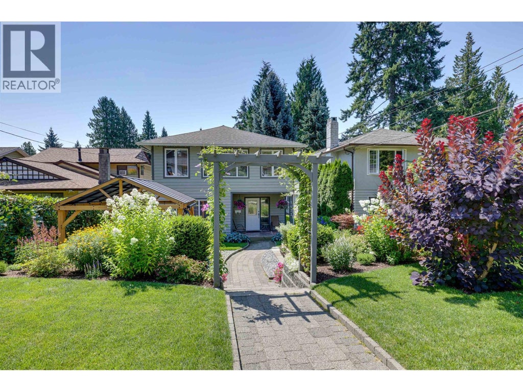 1433 Doran Road, North Vancouver