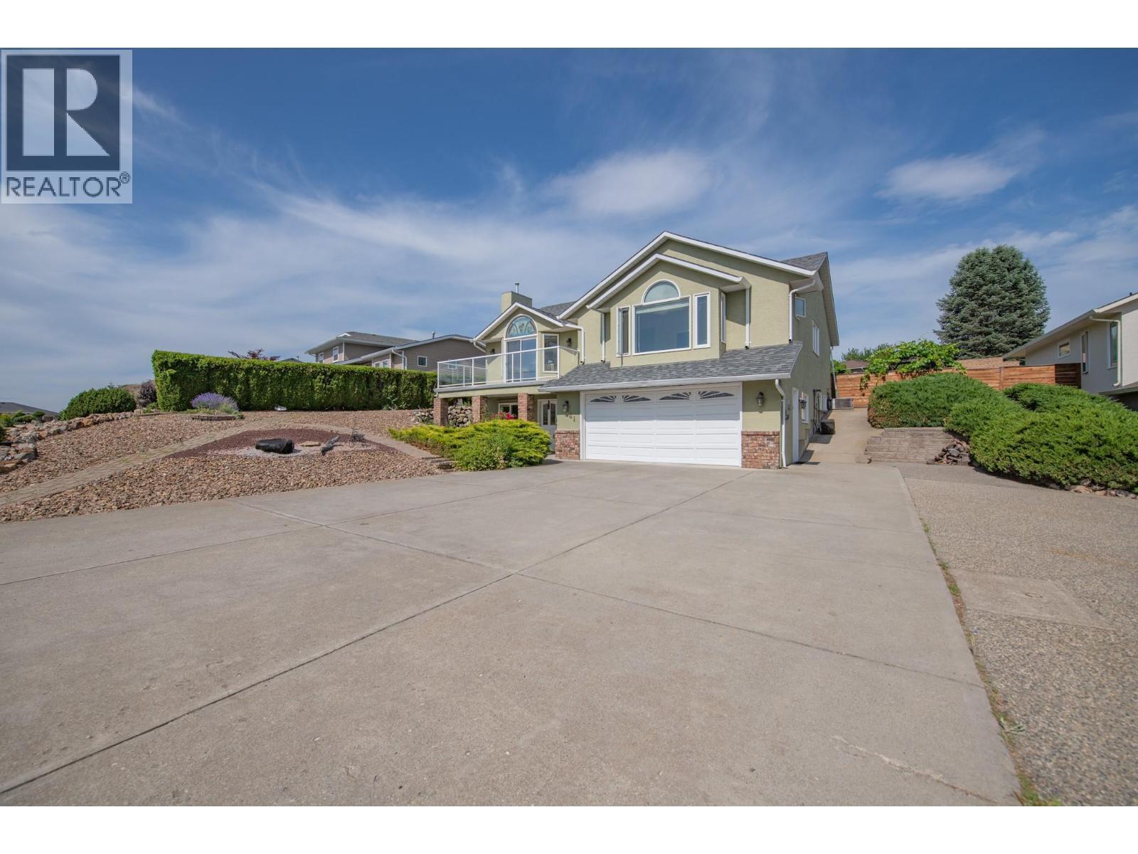 8841 Michael Drive. Coldstream, British Columbia