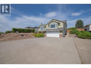 8841 Michael Drive. Coldstream, British Columbia