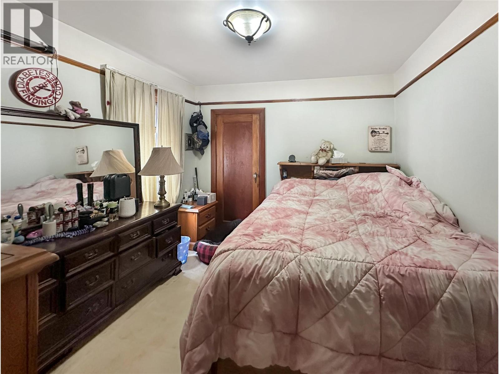 60 Angela Avenue. Princeton, British Columbia