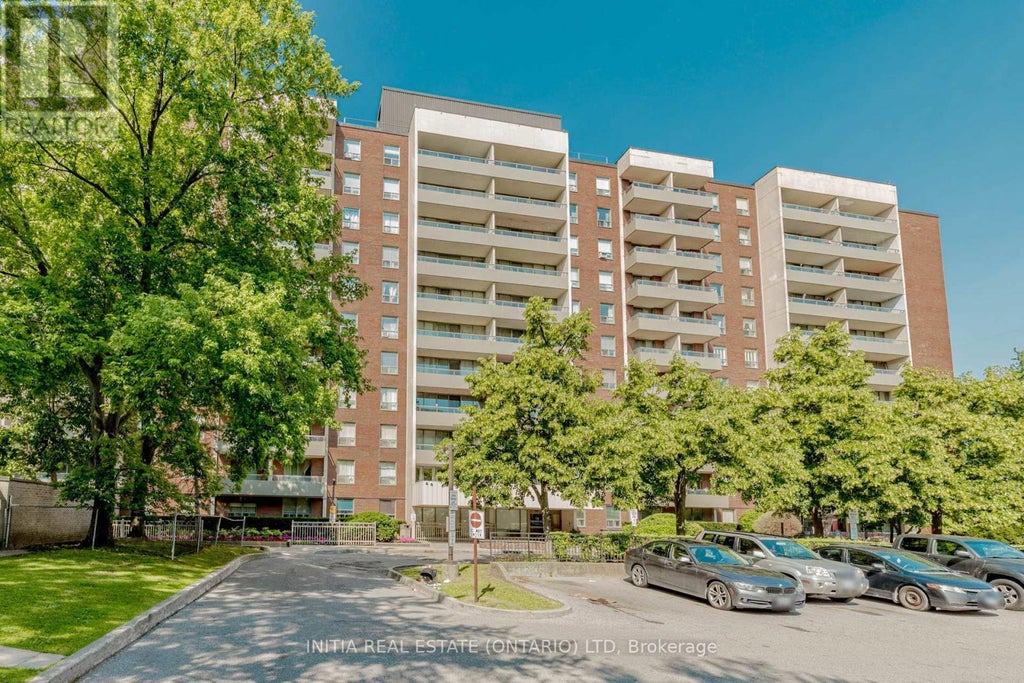 807 - 19 Four Winds Drive, Toronto (york University Heights)