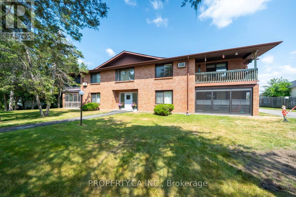 7 - 90 King Street, Kawartha Lakes (bobcaygeon)