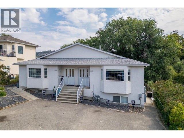 1375/1377 Orchard Drive, Kelowna