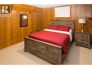 3075 Waverly Road. Sorrento, British Columbia