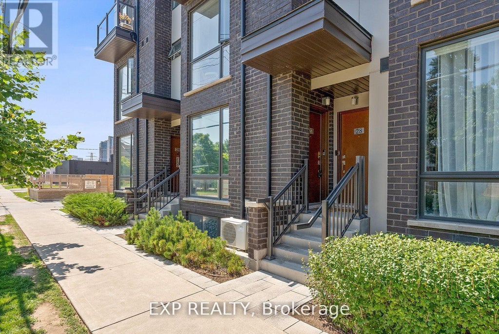 27 - 26 Fieldway Road, Toronto (islington-City Centre West)