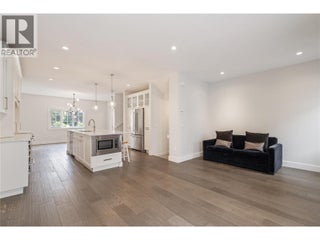 644 Lequime Road Unit# 4. Kelowna, British Columbia