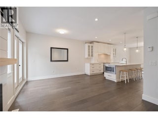 644 Lequime Road Unit# 4. Kelowna, British Columbia