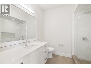 644 Lequime Road Unit# 4. Kelowna, British Columbia