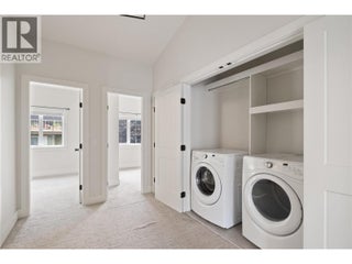 644 Lequime Road Unit# 4. Kelowna, British Columbia