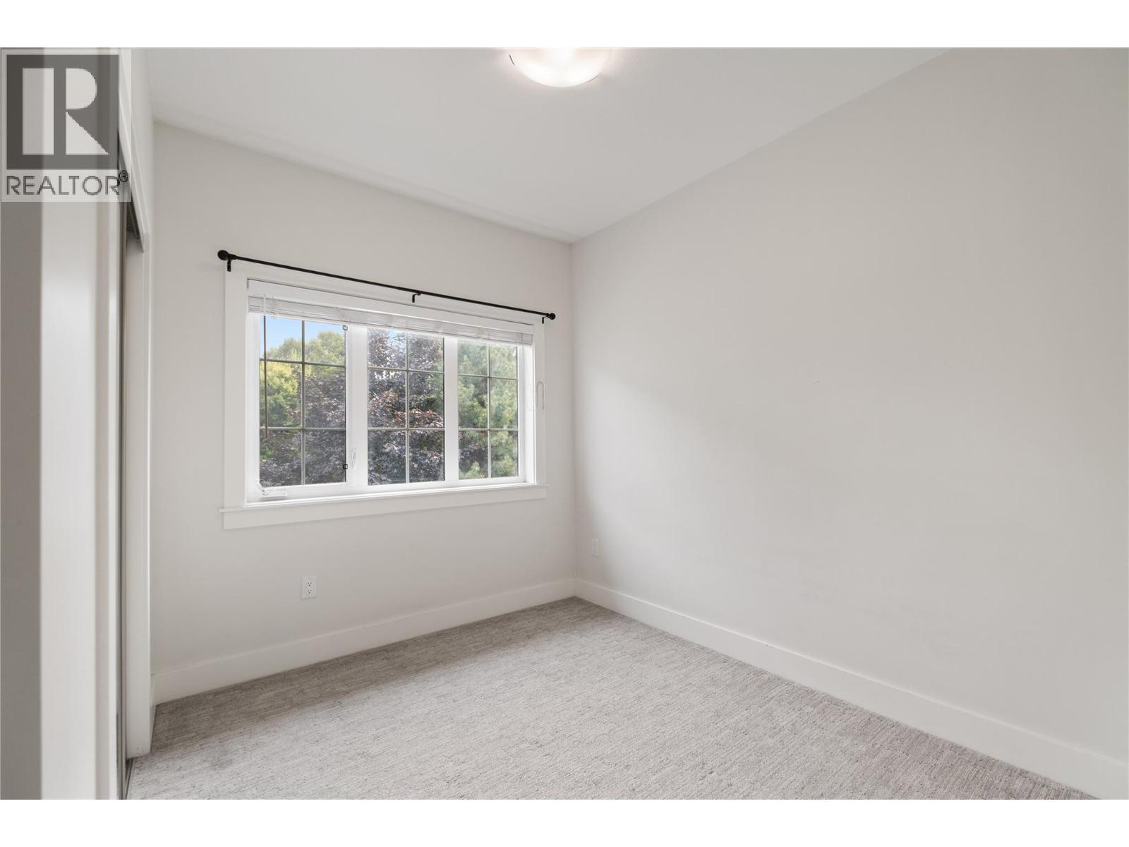 644 Lequime Road Unit# 4. Kelowna, British Columbia