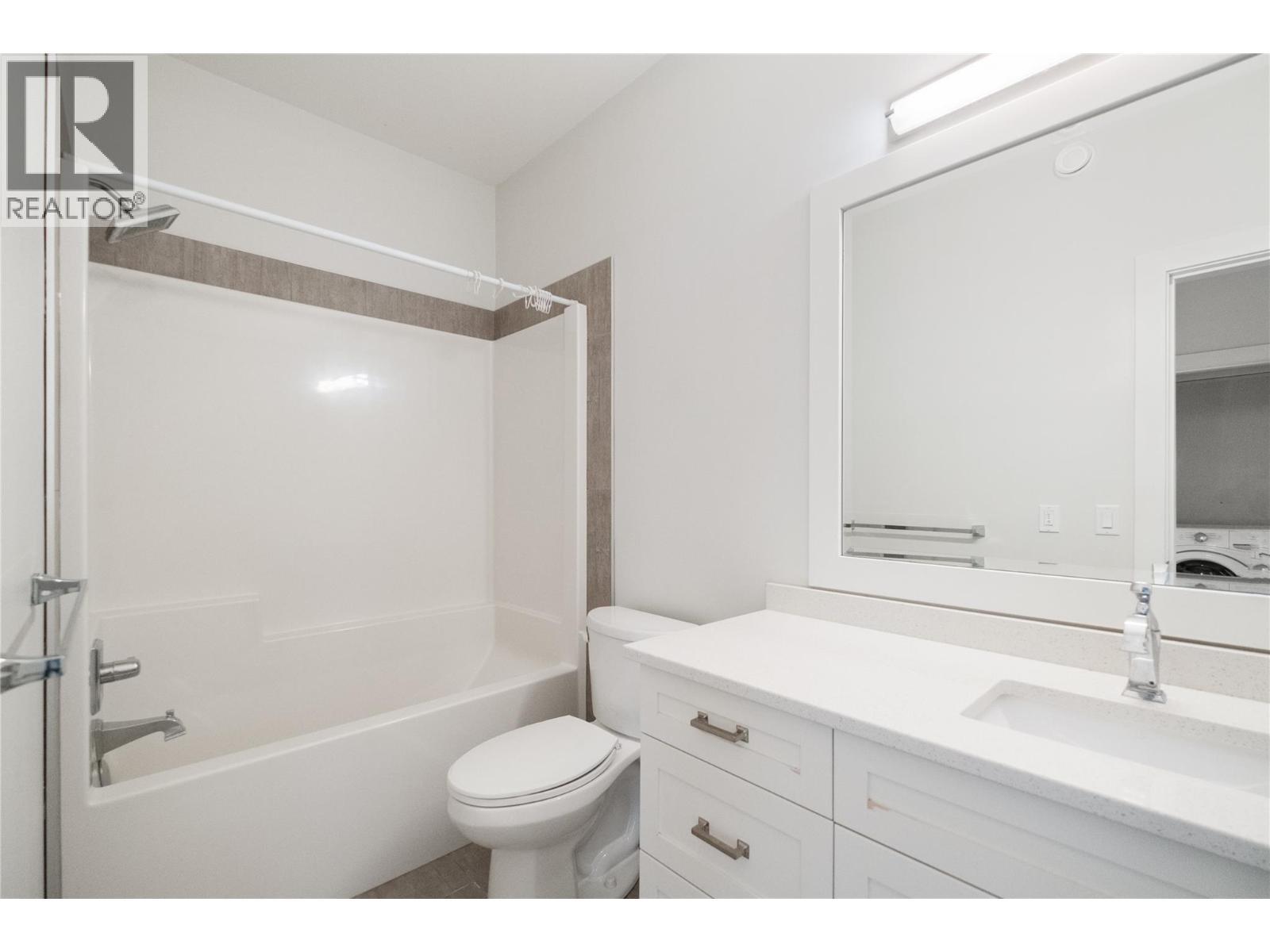 644 Lequime Road Unit# 4. Kelowna, British Columbia