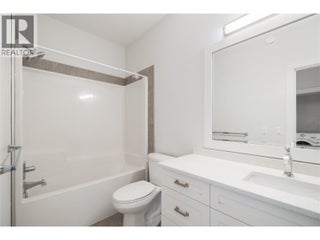 644 Lequime Road Unit# 4. Kelowna, British Columbia