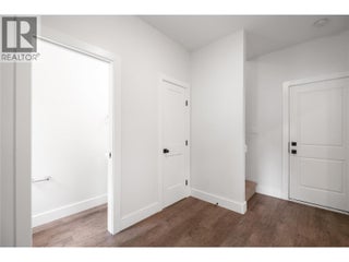 644 Lequime Road Unit# 4. Kelowna, British Columbia