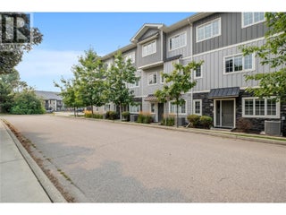 644 Lequime Road Unit# 4. Kelowna, British Columbia