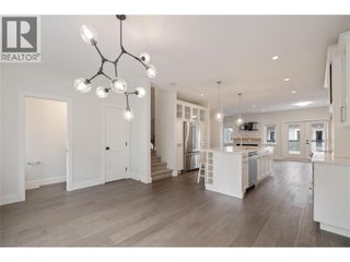 644 Lequime Road Unit# 4. Kelowna, British Columbia