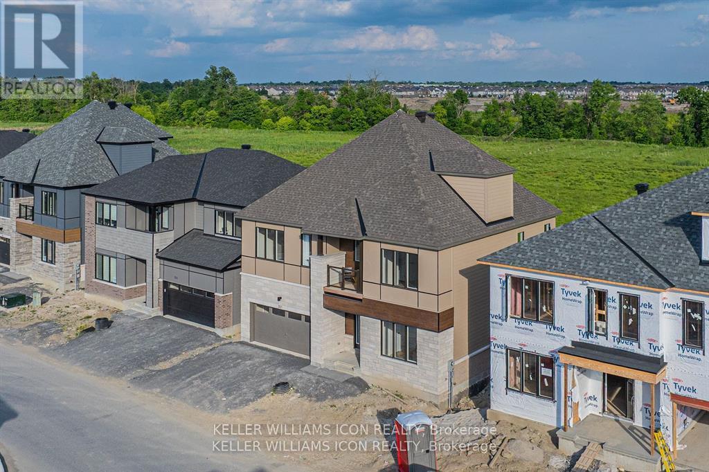 521 Elation Heights, Ottawa