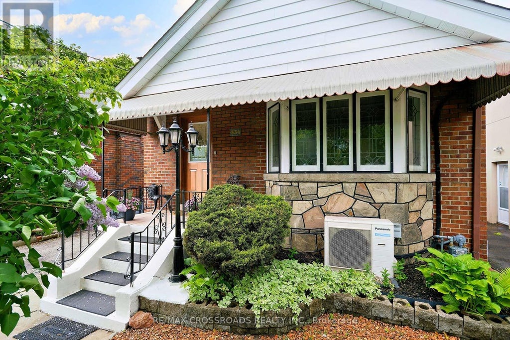 334 O'connor Drive, Toronto (east York)