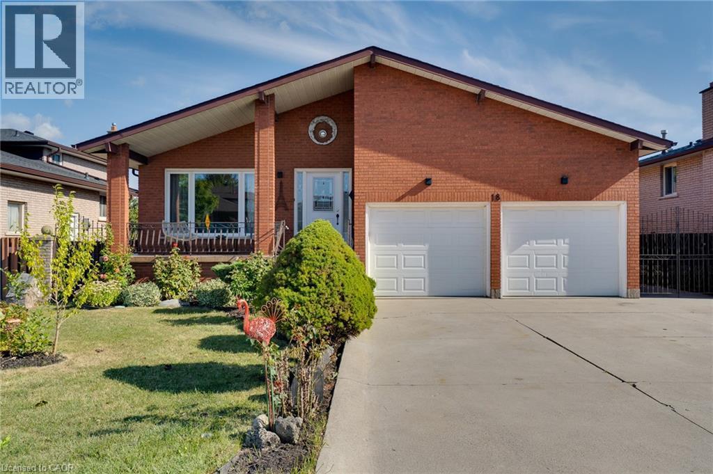 18 Pavarotti Court, Hamilton