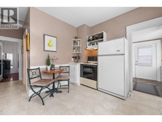 1830 Riverside Avenue. Kelowna, British Columbia