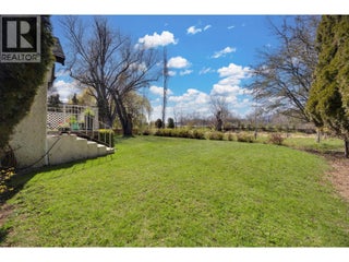 1830 Riverside Avenue. Kelowna, British Columbia