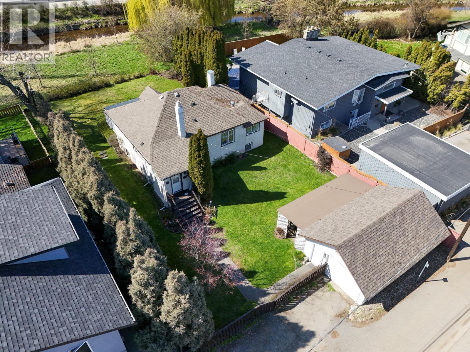 1830 Riverside Avenue. Kelowna, British Columbia