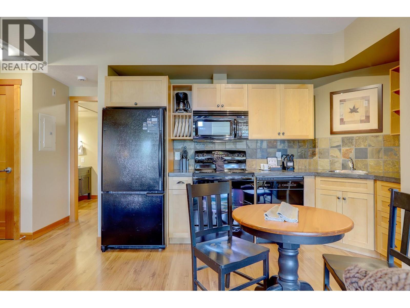 101 Village Centre Court Unit# 231. Vernon, British Columbia