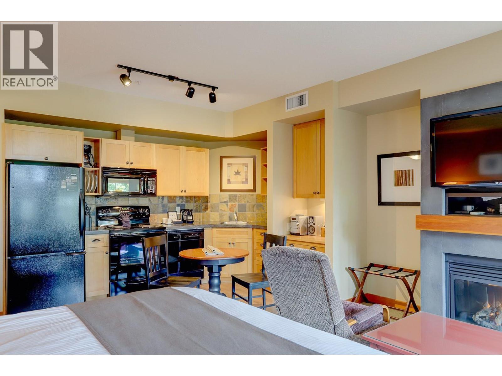 101 Village Centre Court Unit# 231. Vernon, British Columbia