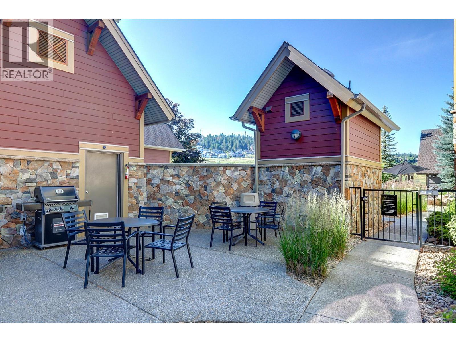 101 Village Centre Court Unit# 231. Vernon, British Columbia