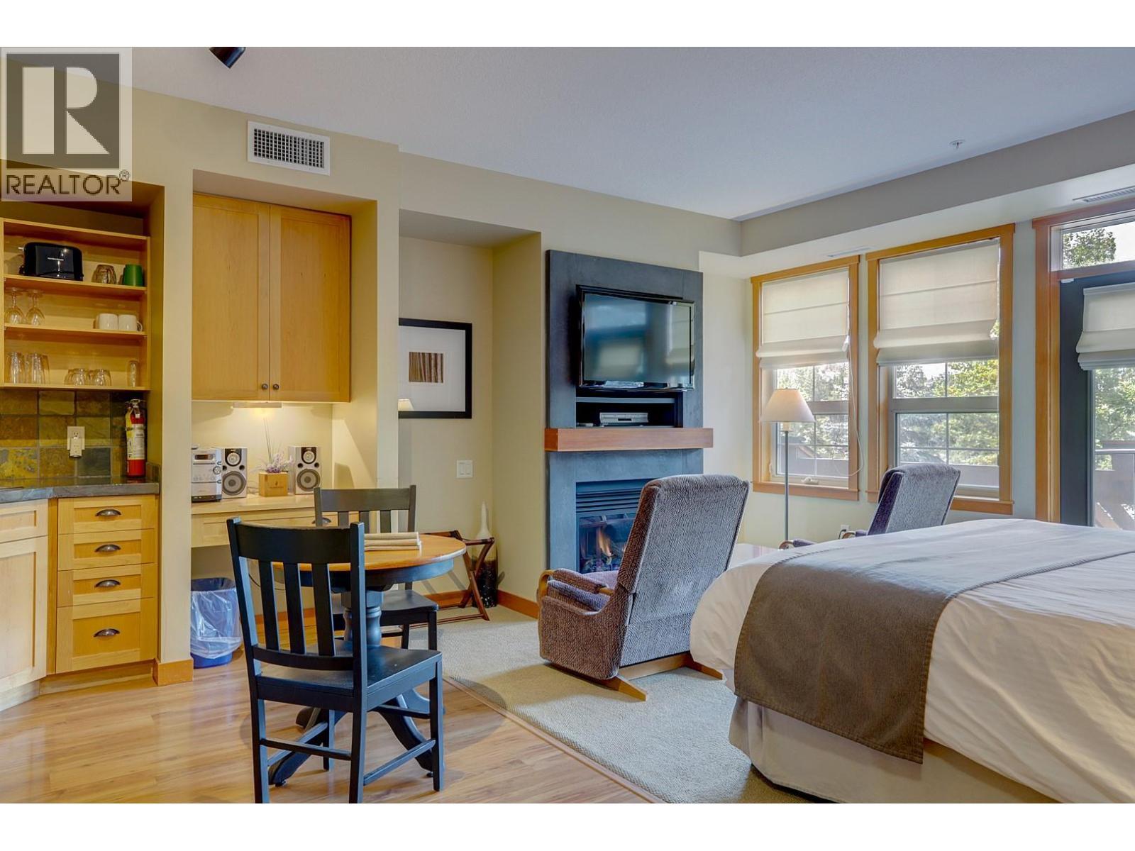 101 Village Centre Court Unit# 231. Vernon, British Columbia