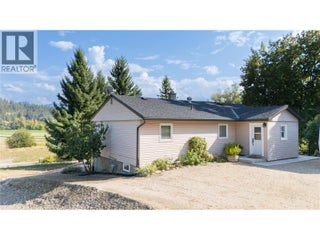 2506 Shuswap Avenue. Lumby, British Columbia