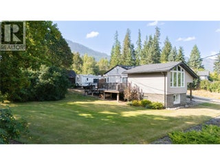 2506 Shuswap Avenue. Lumby, British Columbia
