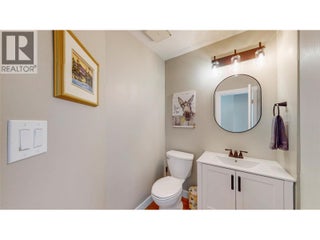 5896 Fairview Place. Oliver, British Columbia