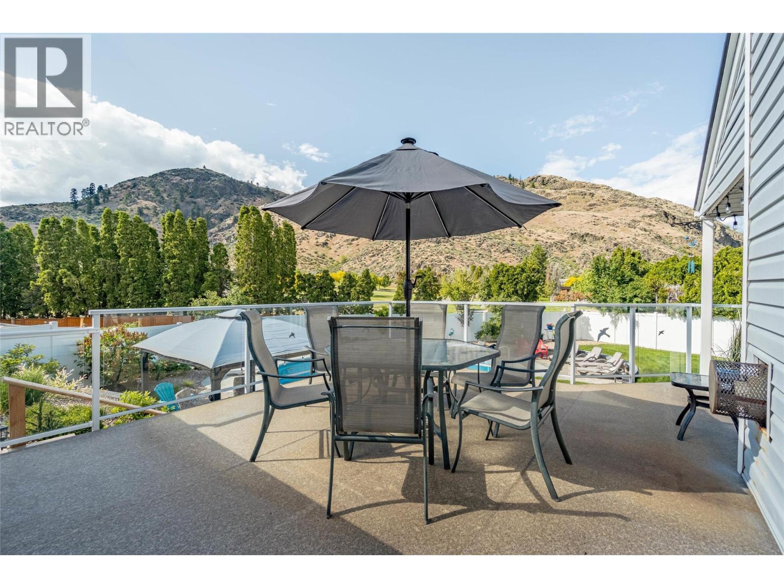 5896 Fairview Place. Oliver, British Columbia