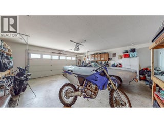 5896 Fairview Place. Oliver, British Columbia